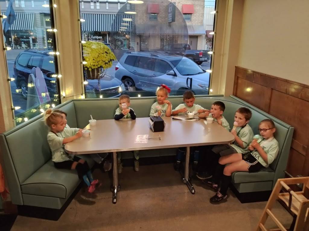 Odessa Creamery | restaurant | 209 S 2nd St, Odessa, MO 64076, USA | 8166532198 OR +1 816-653-2198