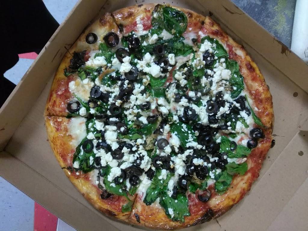 El Patron Pizzeria | restaurant | 9017 E Adamo Dr, Tampa, FL 33619, USA | 8133746269 OR +1 813-374-6269