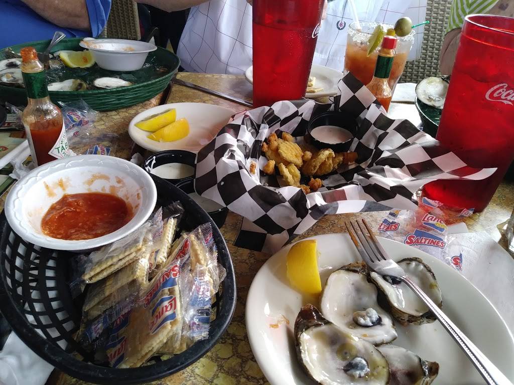 Wintzells Oyster House | restaurant | 14455 US-431, Guntersville, AL 35976, USA | 2565825600 OR +1 256-582-5600