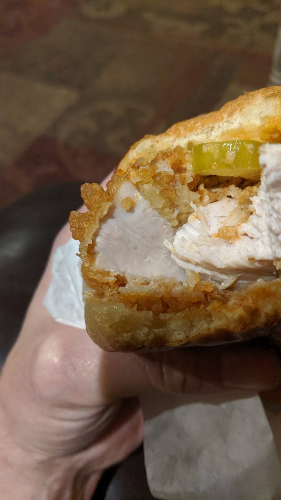 Popeyes Louisiana Kitchen | restaurant | 1721 East Centerton Blvd &, Greenhouse Rd, Centerton, AR 72712, USA | 4796402327 OR +1 479-640-2327