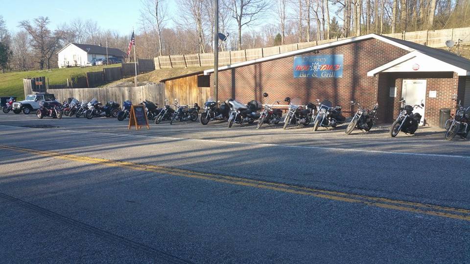 Dorsey’s Hog Tails | restaurant | 27301 Midland Trail, Hico, WV 25854, USA | 3046585590 OR +1 304-658-5590