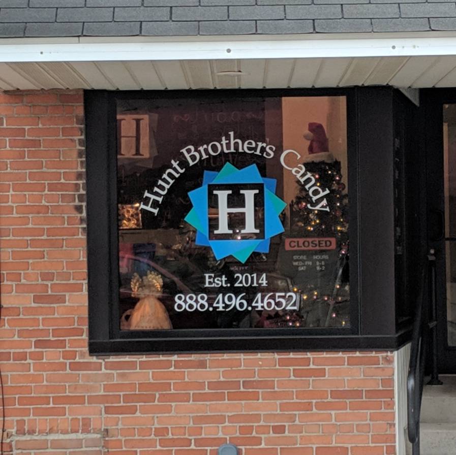 Hunt Brothers Candy | restaurant | 110 North S Walnut St, Ottawa, OH 45875, USA | 8884964652 OR +1 888-496-4652