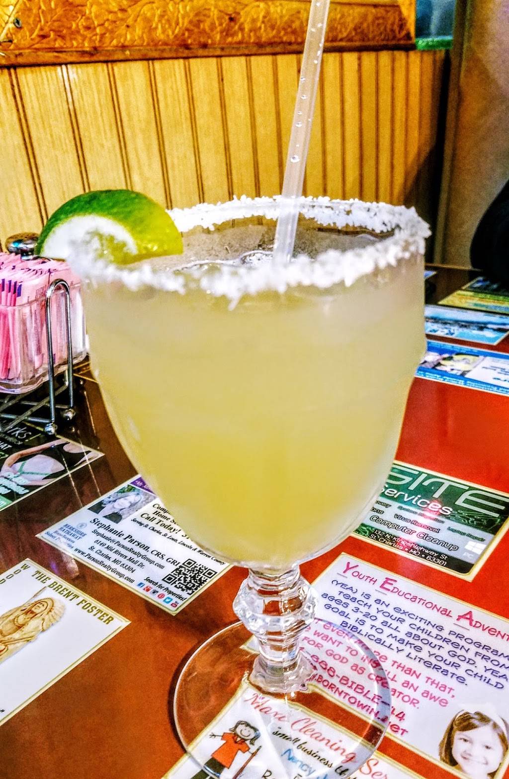 EL Maguey | restaurant | 1151 S Duchesne Dr, St Charles, MO 63301, USA | 6369498848 OR +1 636-949-8848