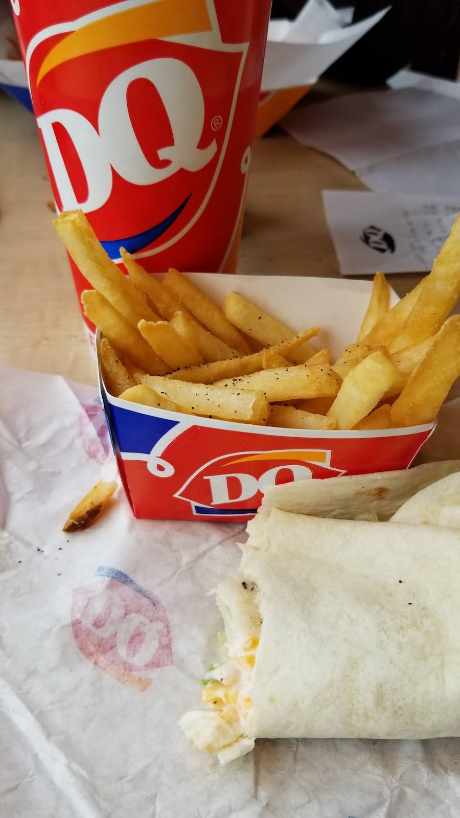 Dairy Queen | restaurant | 724 W Main St, Carlinville, IL 62626, USA | 2178548212 OR +1 217-854-8212