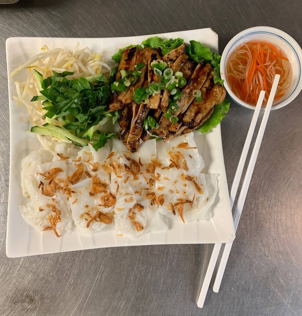 Bamboo Restaurant | restaurant | 345 15th Ave E, Seattle, WA 98112, USA | 2065673399 OR +1 206-567-3399