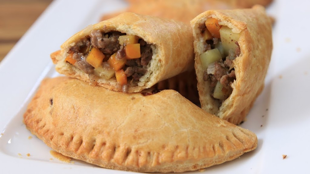 Larrys Kitchen | restaurant | 2740 Sandy Ln, Fort Worth, TX 76112, USA | 8174579066 OR +1 817-457-9066