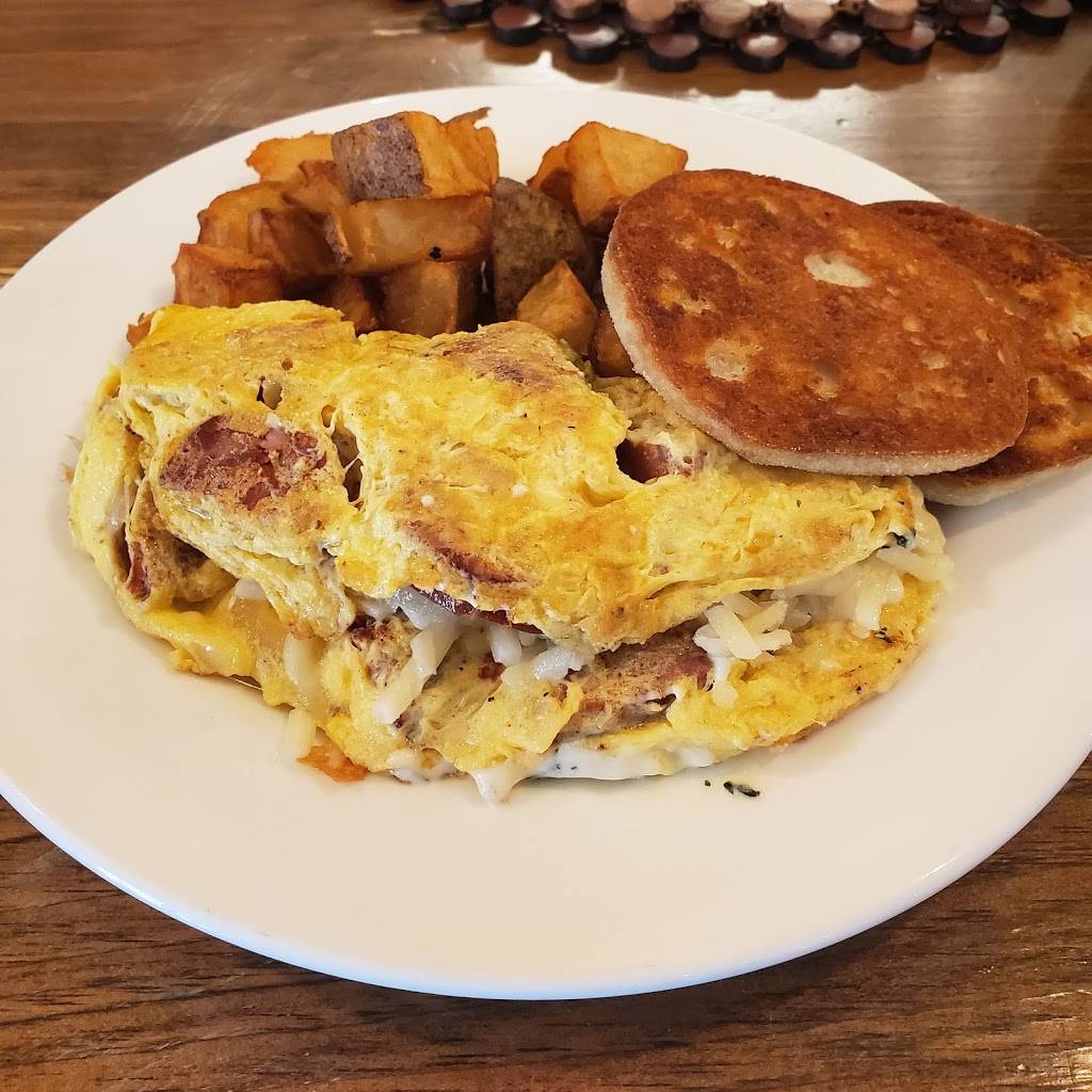 Gather | restaurant | 35 School St, Pembroke, MA 02359, USA | 7817540931 OR +1 781-754-0931