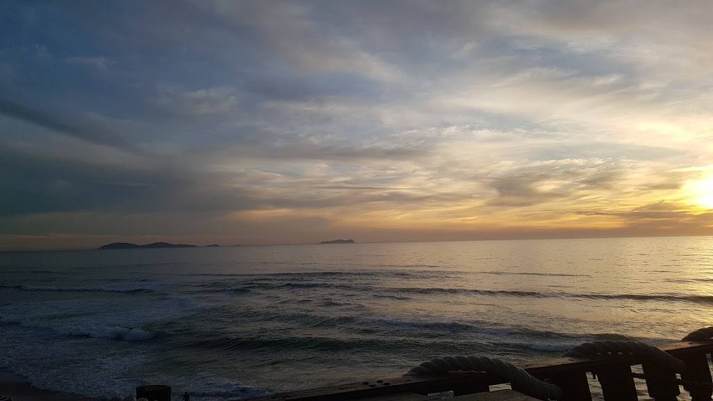 Mariscos Becerras | restaurant | Av Del Pacifico 743, Playas, Monumental, 22504 Tijuana, B.C., Mexico | 016643481767 OR +52 664 348 1767