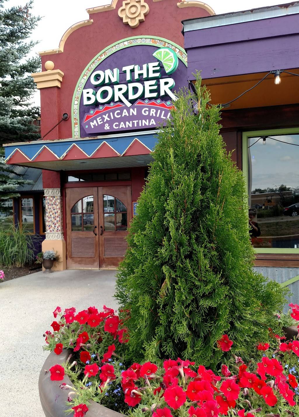 On The Border Mexican Grill & Cantina | meal takeaway | 420 Maine Mall Rd, Portland, ME 04106, USA | 2077743983 OR +1 207-774-3983