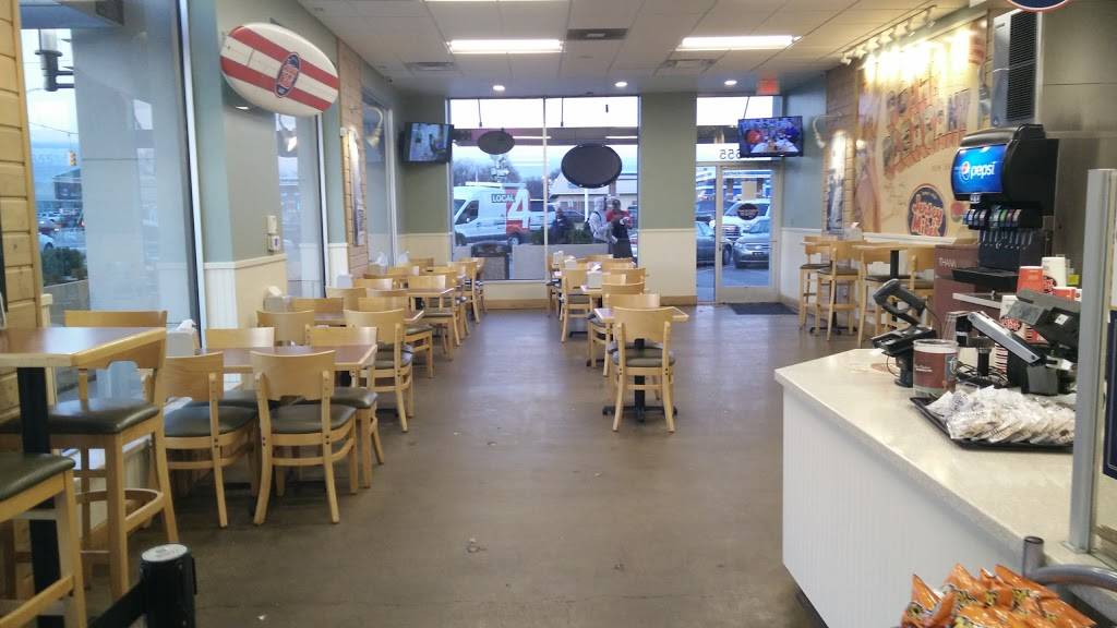 Jersey Mikes Subs | meal takeaway | 17655 West 12 Mile Road, Lathrup Village, MI 48076, USA | 2482813301 OR +1 248-281-3301