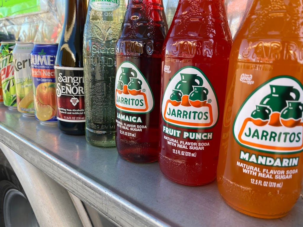 Tacos De Volada! | restaurant | 2030 W Main St, Medford, OR 97501, USA | 5418381015 OR +1 541-838-1015