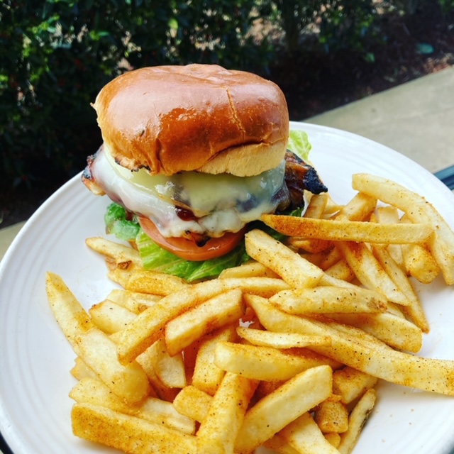 Giovannis pizza | restaurant | 5063 Post Rd suite 101, Cumming, GA 30040, USA | 4702394630 OR +1 470-239-4630