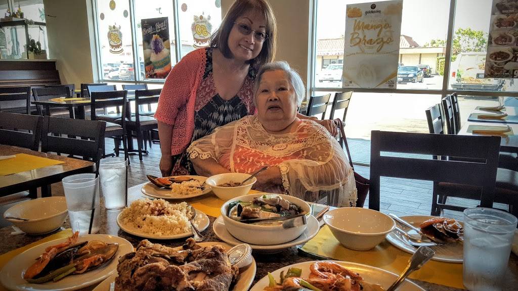 Goldilocks | restaurant | 100 W Carson St, Carson, CA 90745, USA | 3105498181 OR +1 310-549-8181