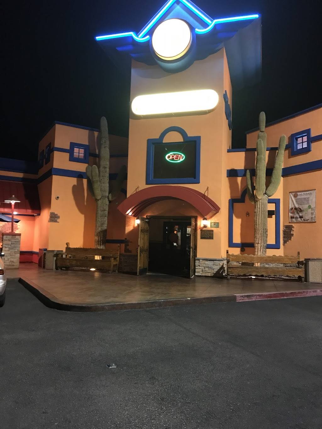 Lindo Michoacan Restaurant | restaurant | 10082 W Flamingo Rd, Las Vegas, NV 89147, USA | 7028389990 OR +1 702-838-9990