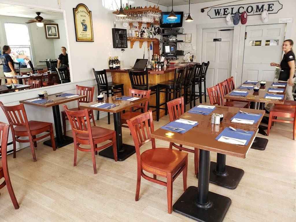 Captains Table | restaurant | 576 Main St, Chatham, MA 02633, USA | 5089451961 OR +1 508-945-1961