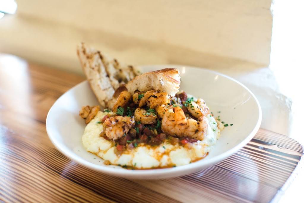 The Macintosh | restaurant | 2119 E Camelback Rd, Phoenix, AZ 85016, USA | 6023688766 OR +1 602-368-8766