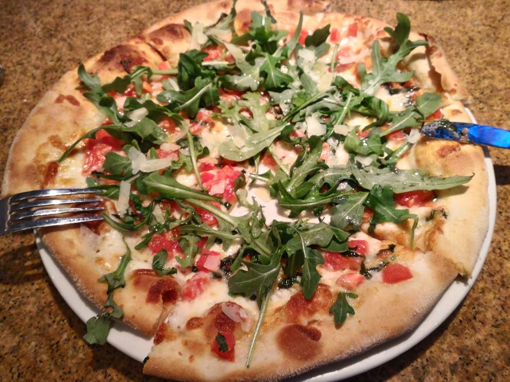 Gusto Italian Restaurant | restaurant | 1266 Beach Blvd, Jacksonville Beach, FL 32250, USA | 9043729925 OR +1 904-372-9925