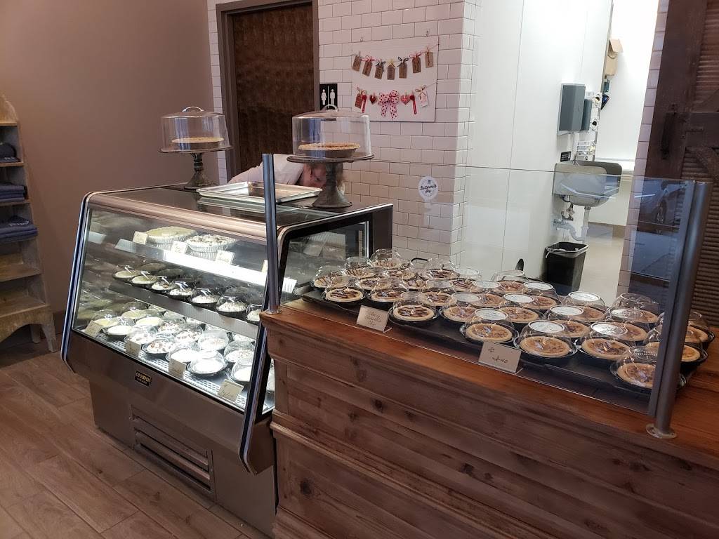 Buttermilk Sky Pie Shop | restaurant | 1707 N Collins St #115, Arlington, TX 76011, USA | 8176172046 OR +1 817-617-2046