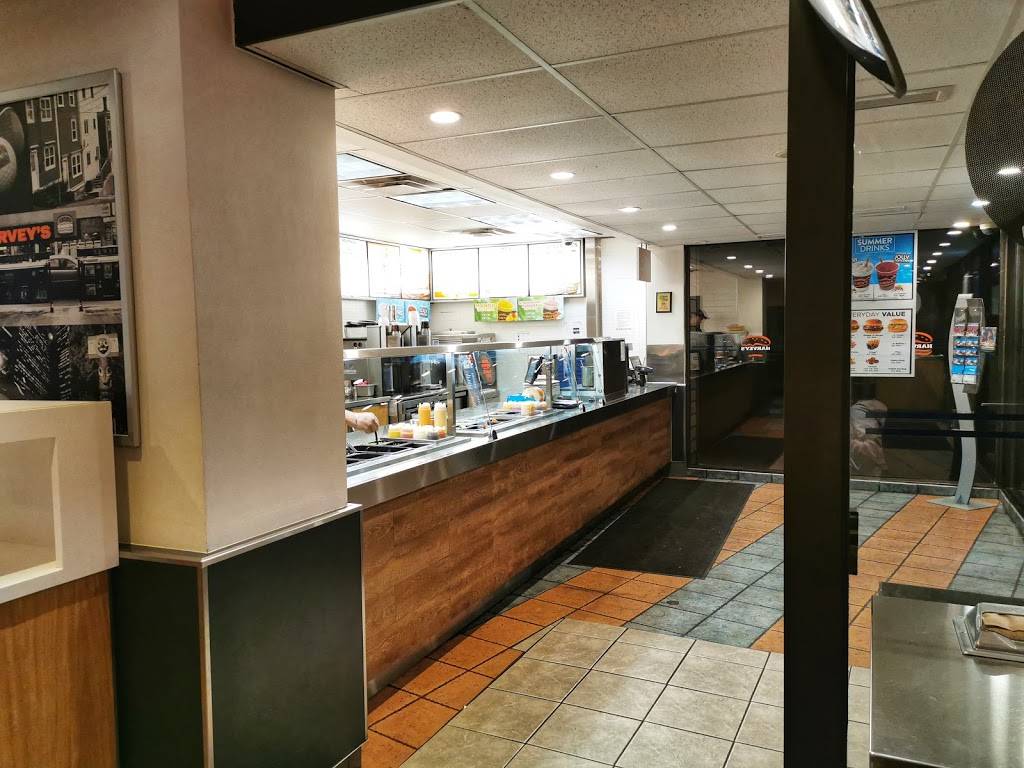 Harveys | restaurant | 12 Gordon St, Guelph, ON N1H 4G7, Canada | 5198211100 OR +1 519-821-1100