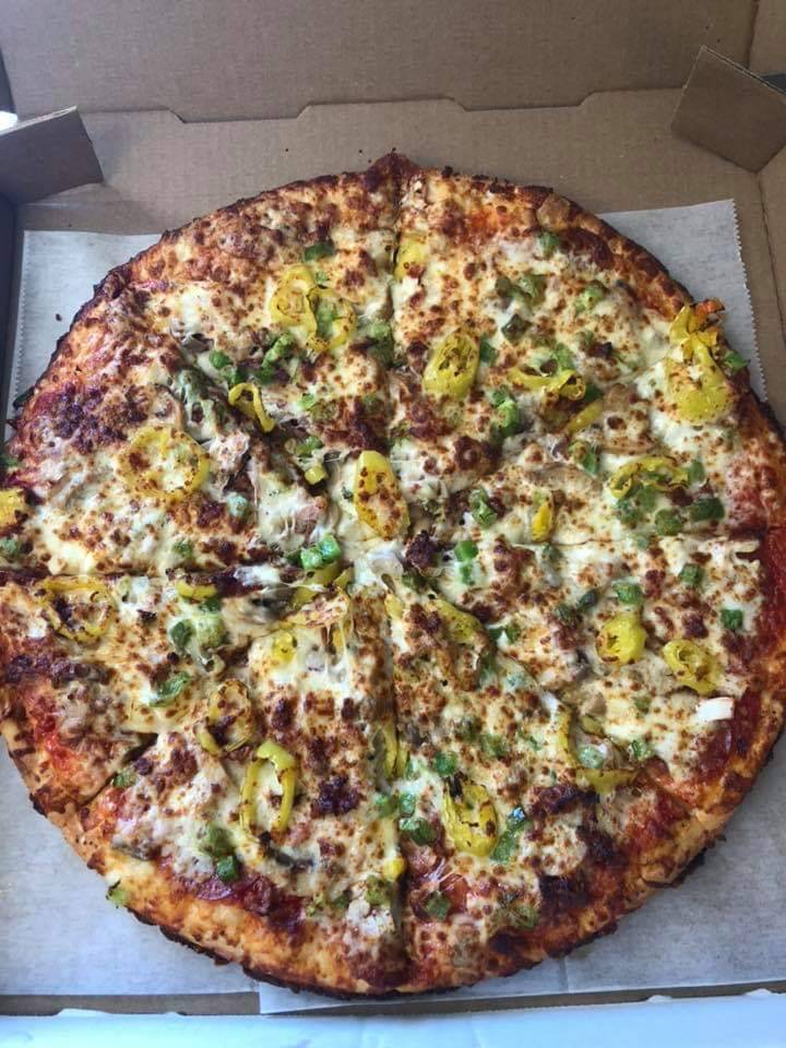 Rocky Tops Pizza- Wayne | restaurant | 360 Mcginnis Dr, Wayne, WV 25570, USA | 3042729988 OR +1 304-272-9988
