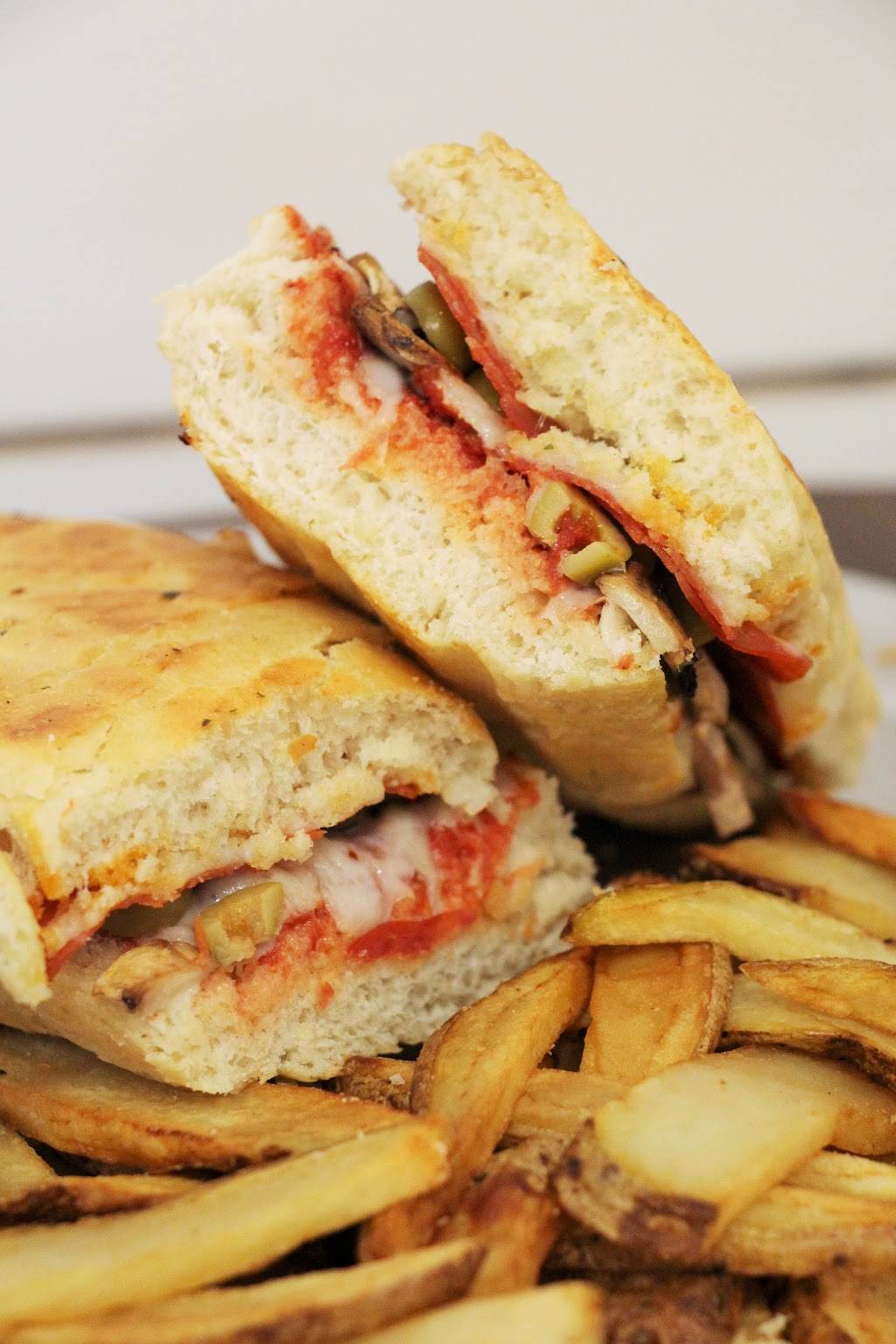 Pizza Dude - Midland | restaurant | 4328 N Saginaw Rd, Midland, MI 48640, USA | 9894869670 OR +1 989-486-9670