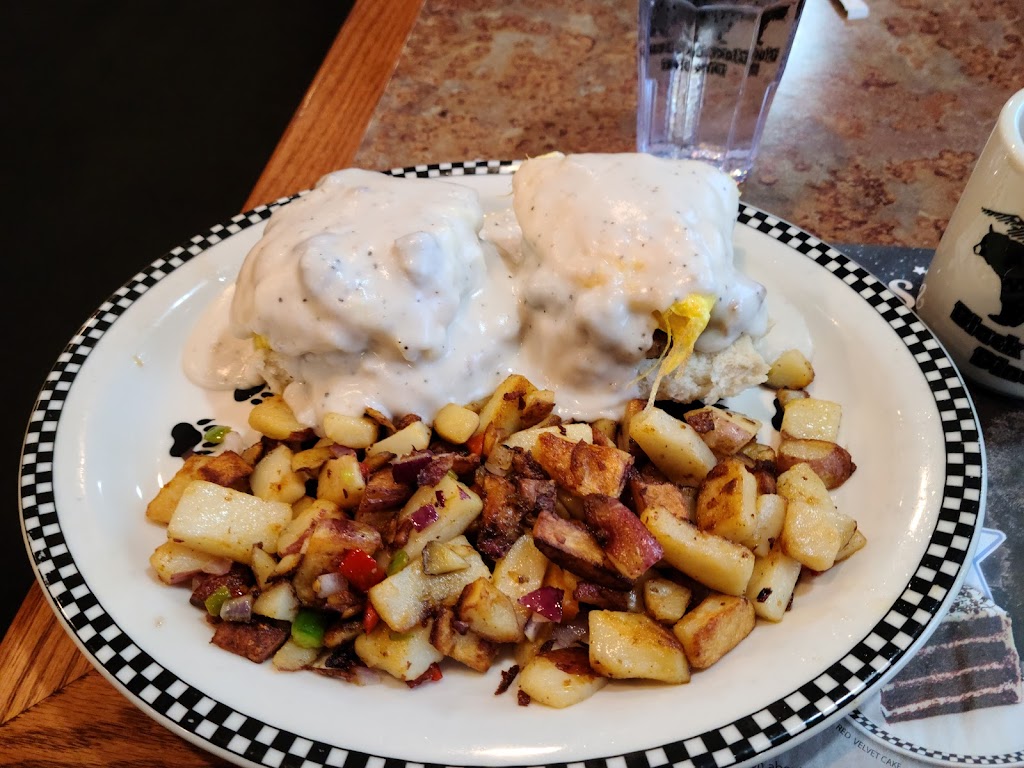 Black Bear Diner Kingman | restaurant | 946 W Beale St, Kingman, AZ 86401, USA | 9287183930 OR +1 928-718-3930