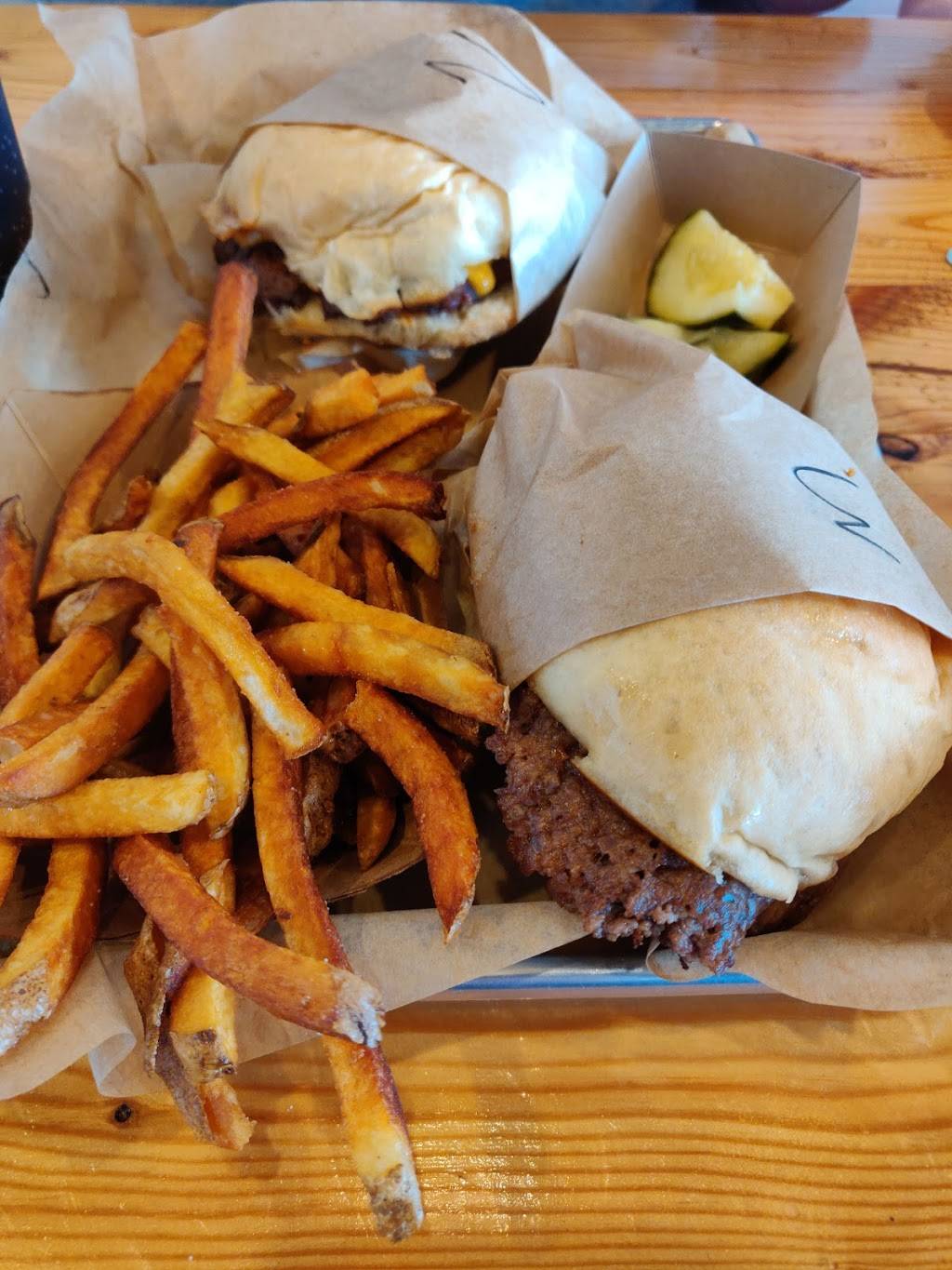 The Sear Shack | restaurant | 7424 Stage Rd, Bartlett, TN 38133, USA | 9013823083 OR +1 901-382-3083