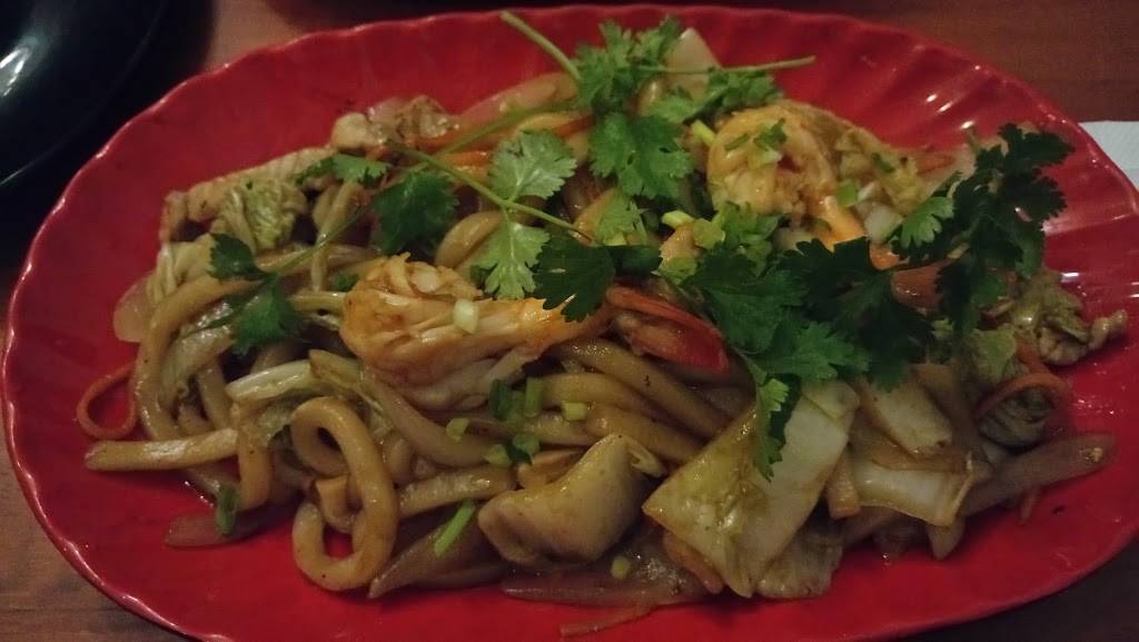 Sushi & Tea | restaurant | 3027 Kingston Rd, Scarborough, ON M1M 1P1, Canada | 6473508833 OR +1 647-350-8833