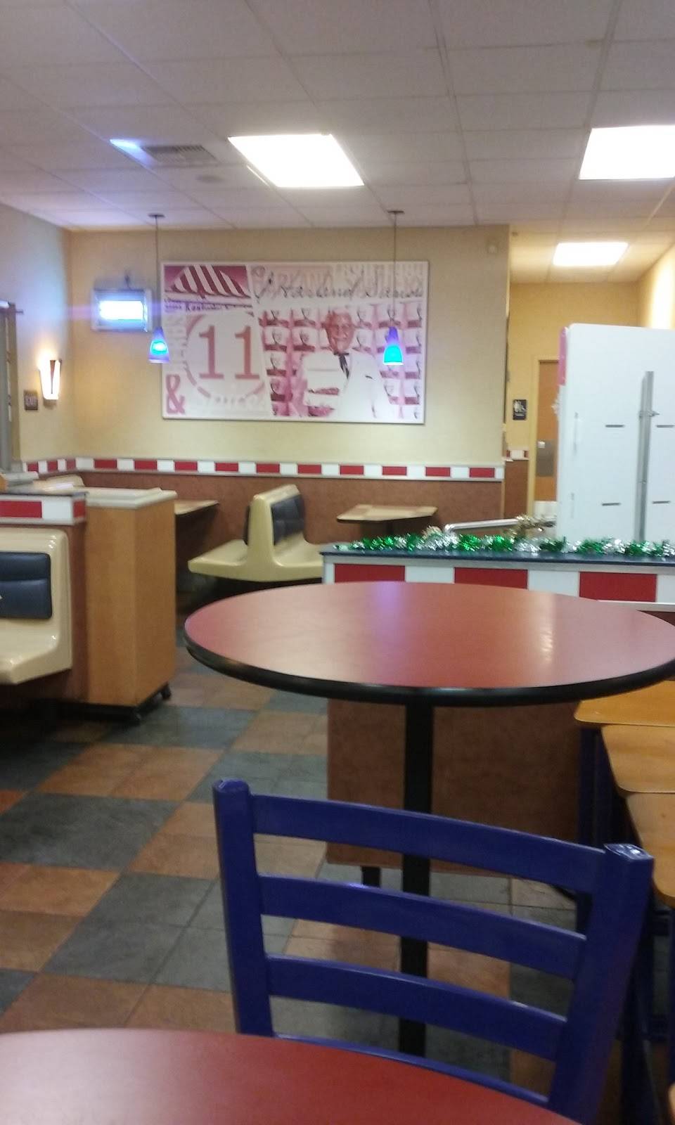 A&W Restaurant | restaurant | 2705 W Monte Vista Ave, Turlock, CA 95380, USA | 2096561222 OR +1 209-656-1222