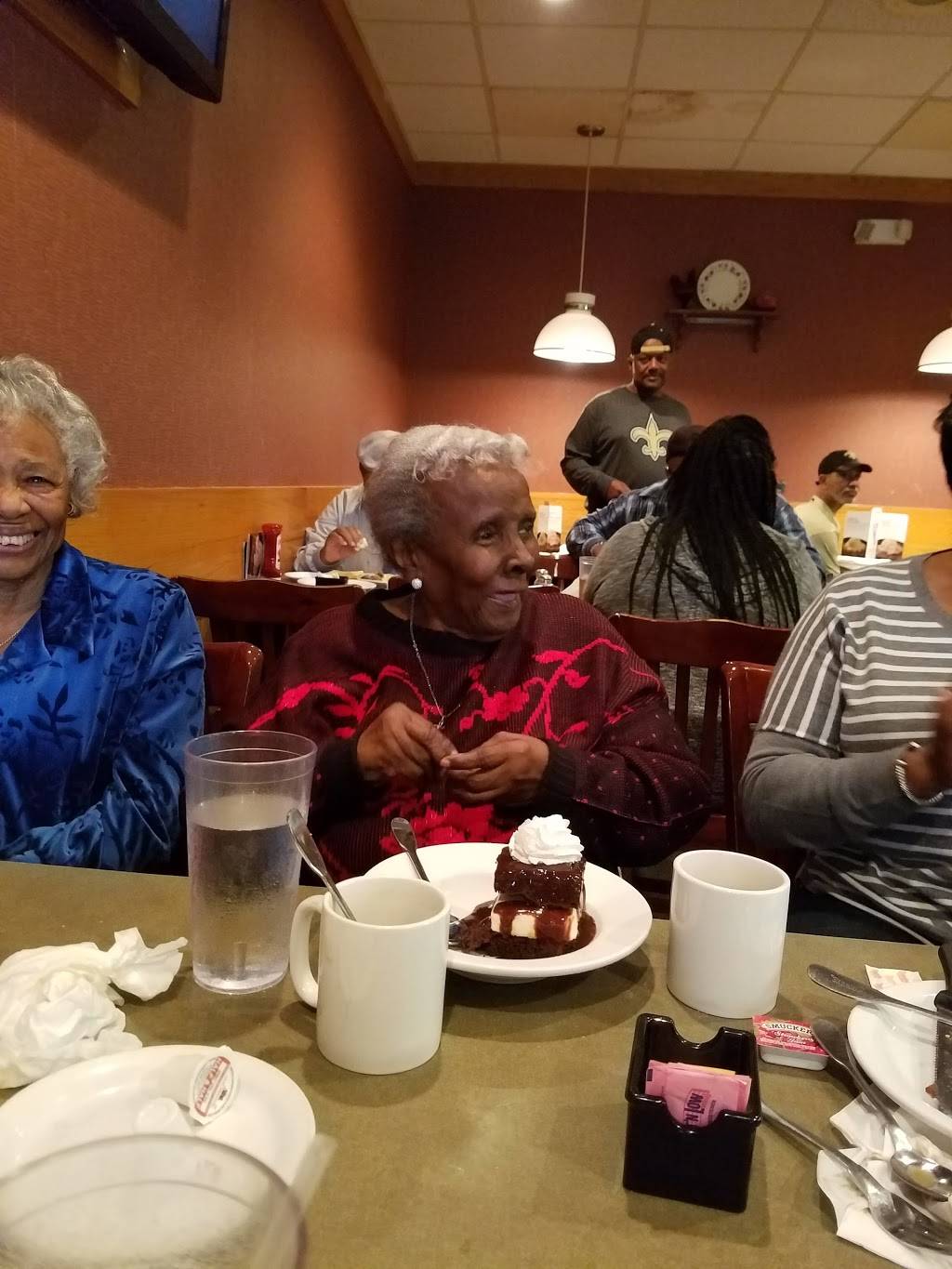 Shoneys | restaurant | 420 W Bank Expy, Gretna, LA 70053, USA | 5043623312 OR +1 504-362-3312