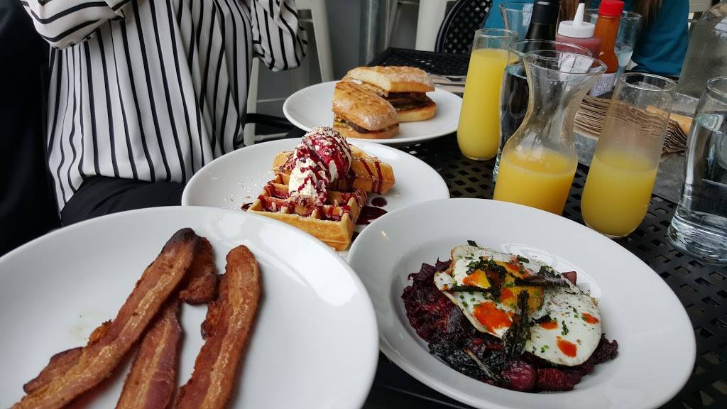 Valley Commissary | restaurant | 920 NE 8th St, McMinnville, OR 97128, USA | 5038839177 OR +1 503-883-9177