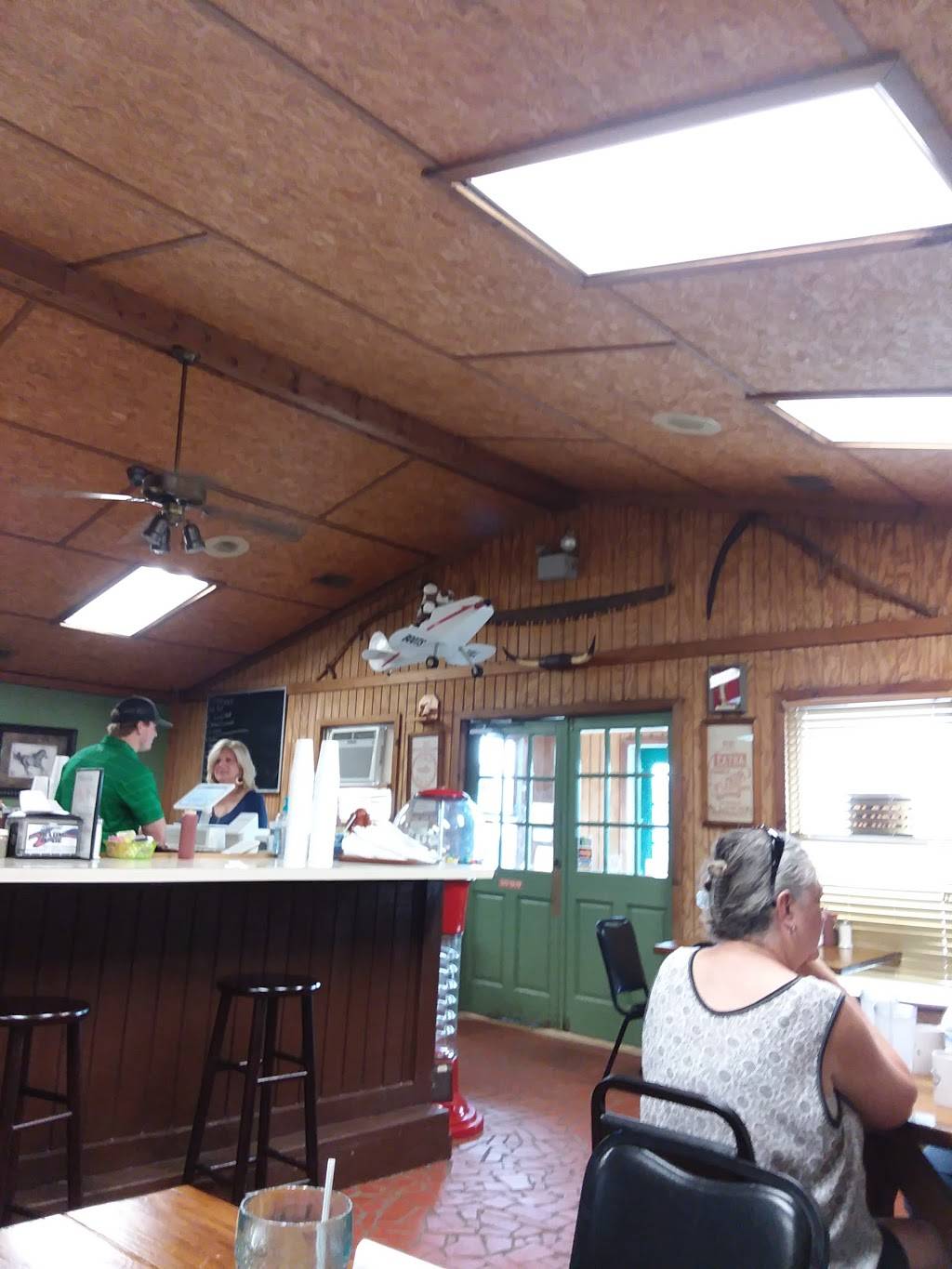 Cody Js | restaurant | 675 S Erwin St, Cartersville, GA 30120, USA | 7703870208 OR +1 770-387-0208