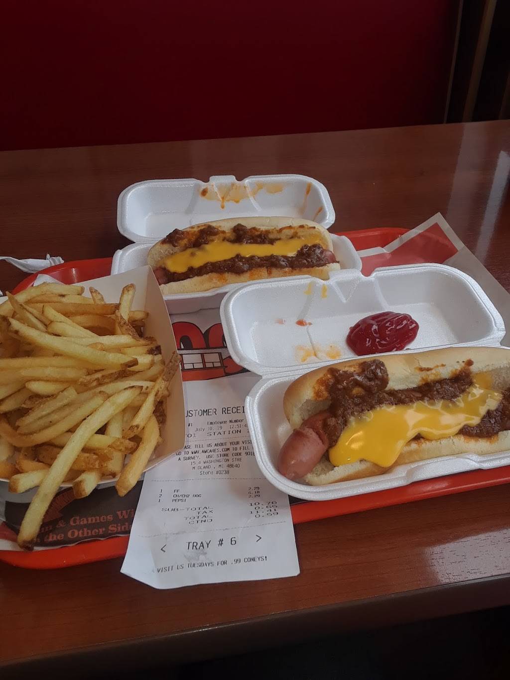 A&W | restaurant | 1514 Washington St, Midland, MI 48640, USA | 9898323811 OR +1 989-832-3811