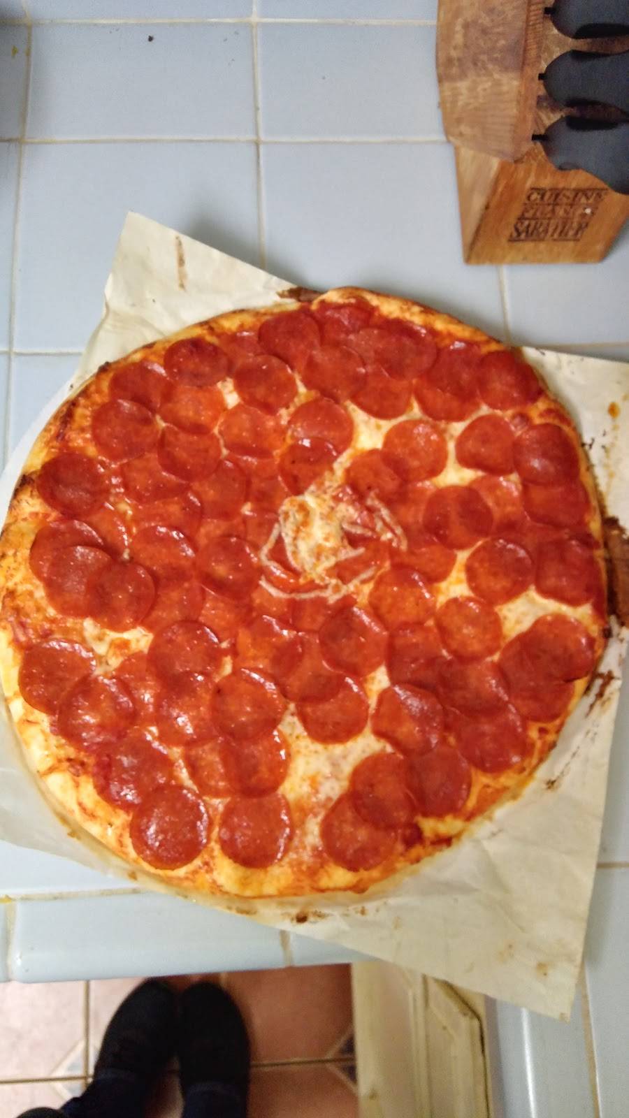 Romeos Pizza | restaurant | 4846 E Kings Canyon Rd #105, Fresno, CA 93727, USA | 5594521516 OR +1 559-452-1516