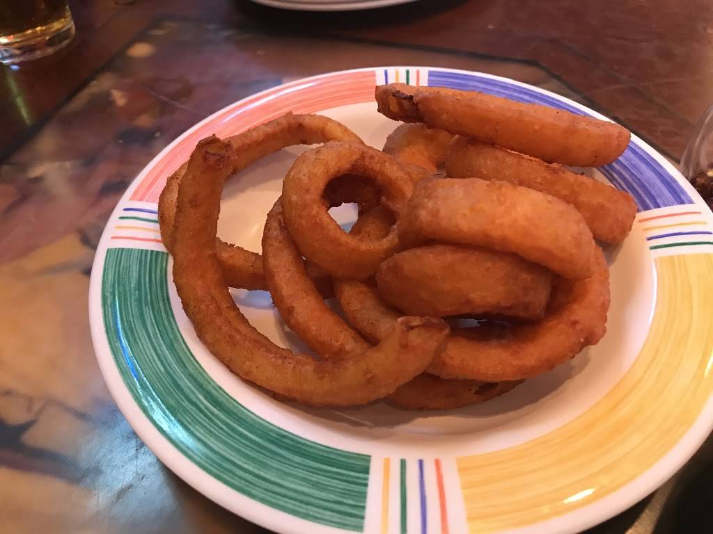 Pats Pizza & Pasta | restaurant | 160 S Main St, Newark, DE 19711, USA | 3027380808 OR +1 302-738-0808