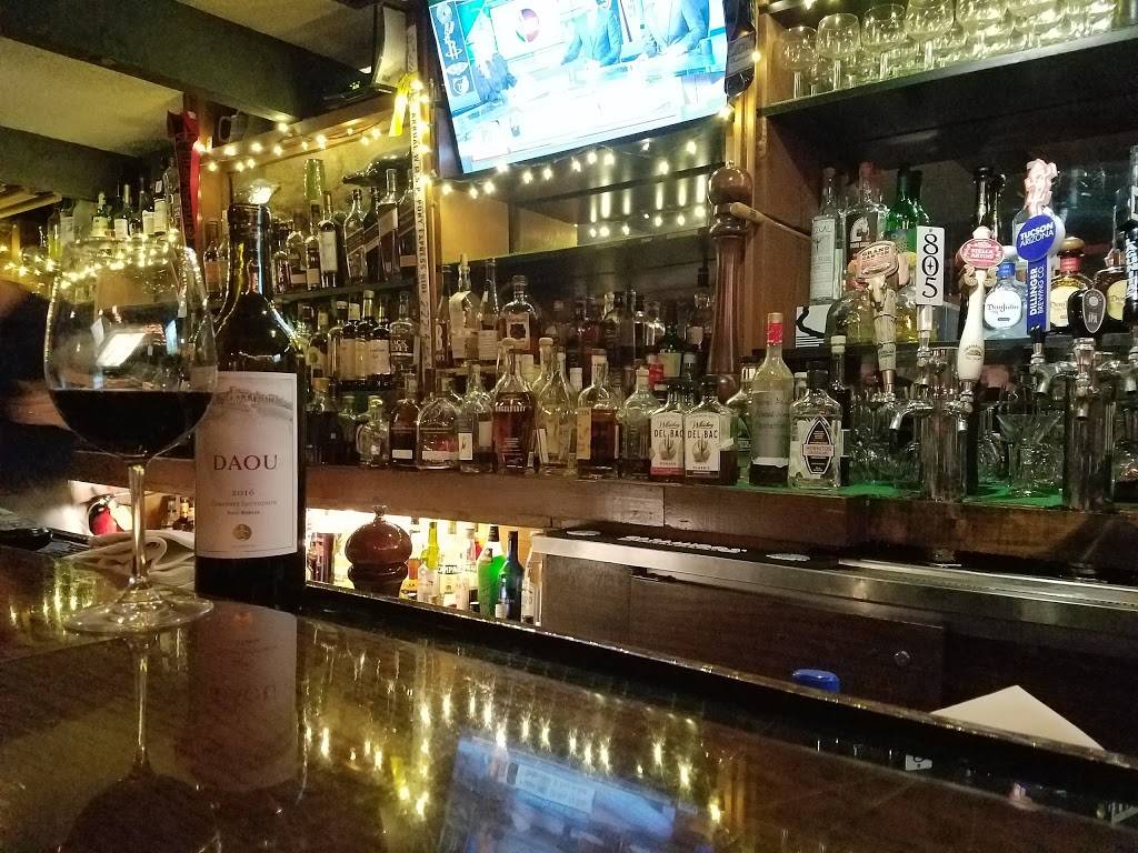 Jonathans Cork | restaurant | 6320 E Tanque Verde Rd, Tucson, AZ 85715, USA | 5202961631 OR +1 520-296-1631