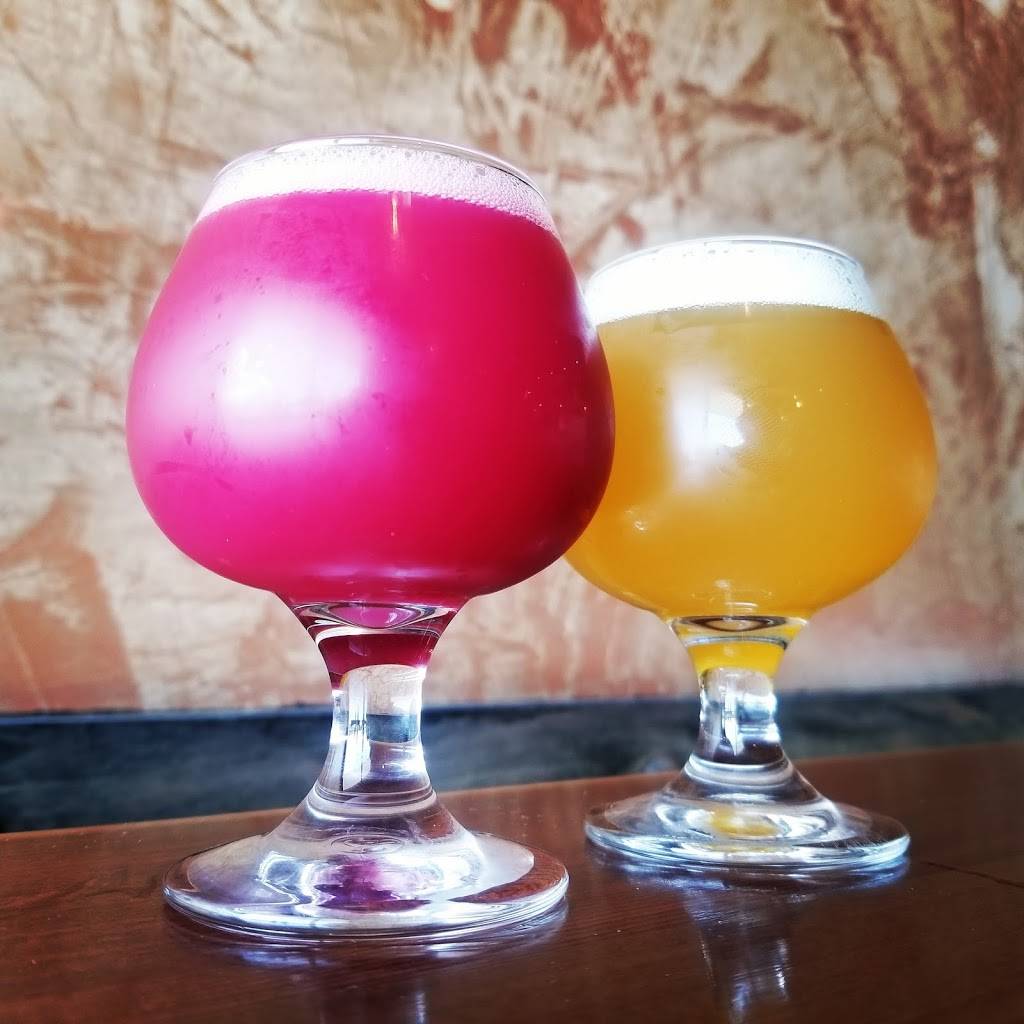 Tap & Cellar | restaurant | 101 317 W Bedford Ave, Fresno, CA 93711, USA | 5594002559 OR +1 559-400-2559