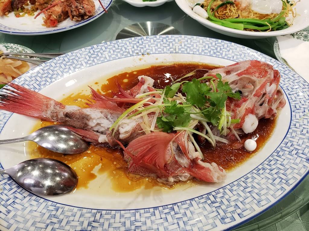 Lake Pavilion Restaurant | restaurant | 6015 Main St, Flushing, NY 11367, USA | 7188866693 OR +1 718-886-6693