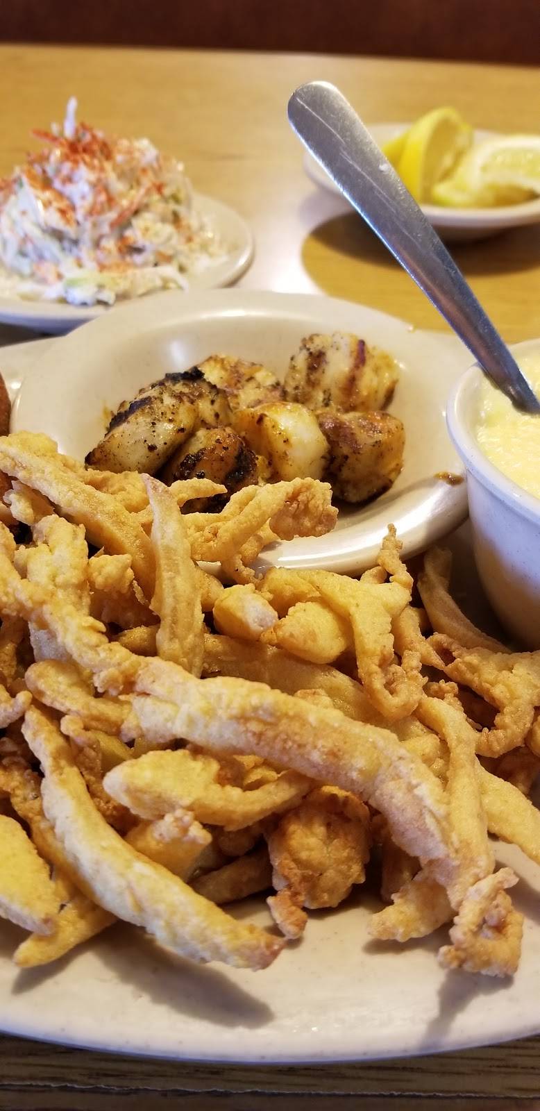 Sams St Johns Seafood | restaurant | 614 17860 SE 109th Ave, Summerfield, FL 34491, USA | 3523077387 OR +1 352-307-7387