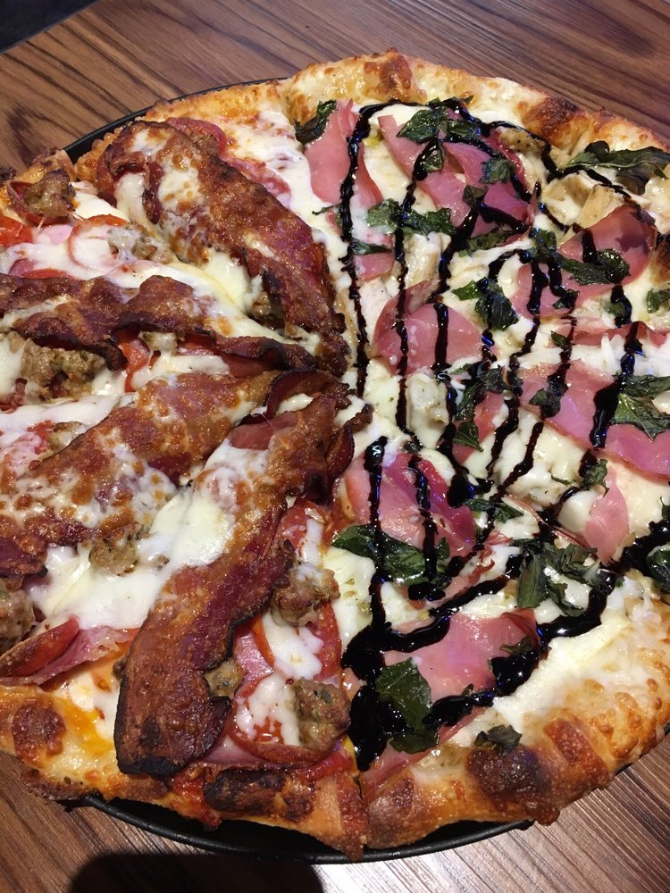 Arizona Authentic Pizza | restaurant | 1811 N 24th St, Phoenix, AZ 85008, USA | 6022756885 OR +1 602-275-6885