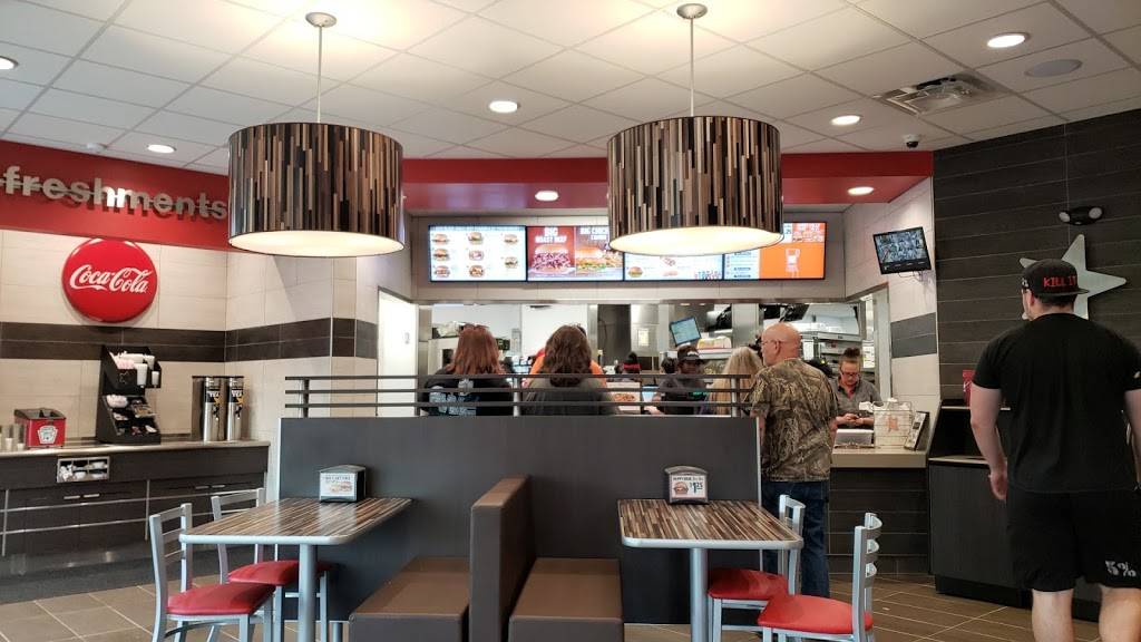 Hardees | restaurant | 1129 Filbert Hwy, York, SC 29745, USA | 8036202138 OR +1 803-620-2138