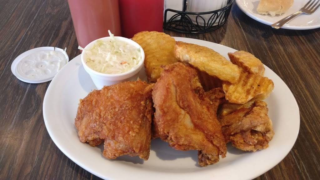 M&Js Family Restaurant | restaurant | 401 Garrison Rd, Fort Erie, ON L2A 1N2, Canada | 9058713143 OR +1 905-871-3143