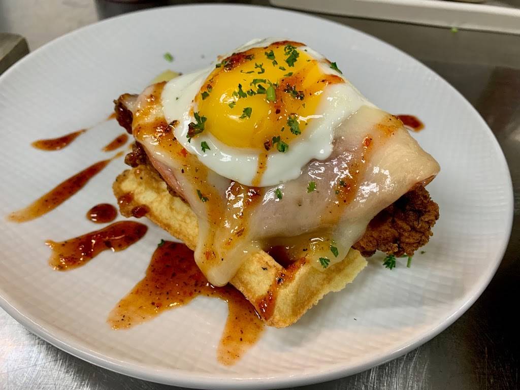 Stateside Kitchen | restaurant | 210 4th Ave N, Nashville, TN 37219, USA | 6156220500 OR +1 615-622-0500