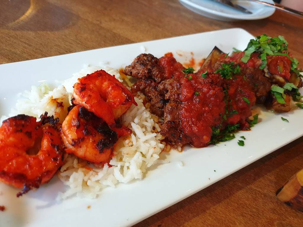 Zizis Kitchen | restaurant | 665 Earl Armstrong Rd, Gloucester, ON K1V 2G2, Canada | 6138221066 OR +1 613-822-1066