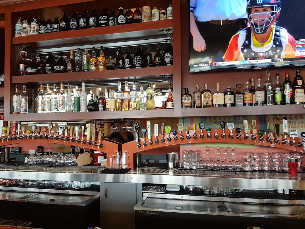 Lulus Allston | restaurant | 421 Cambridge St, Allston, MA 02134, USA | 6177871117 OR +1 617-787-1117