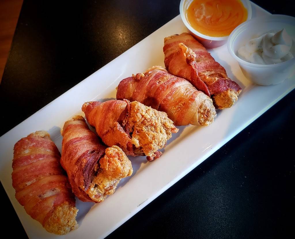 Sebastians Ale and Whiskey House (Lombard) | restaurant | 801 E Roosevelt Rd, Lombard, IL 60148, USA | 6303766947 OR +1 630-376-6947