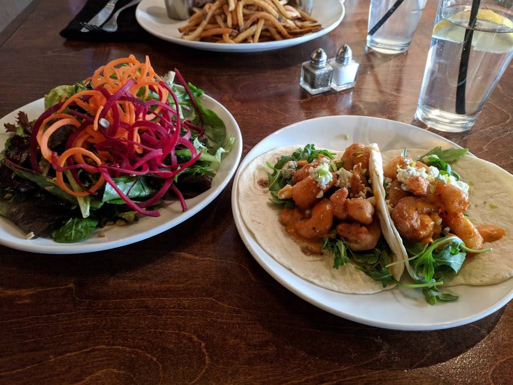 Graze Restaurant | restaurant | 863 Houston Northcutt Blvd, Mt Pleasant, SC 29464, USA | 8436062493 OR +1 843-606-2493