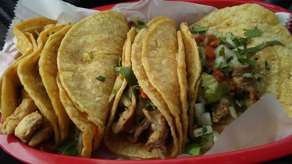 Taqueria Garcia Mobil | restaurant | 7 Huffman Ave, Dayton, OH 45403, USA | 9375548196 OR +1 937-554-8196