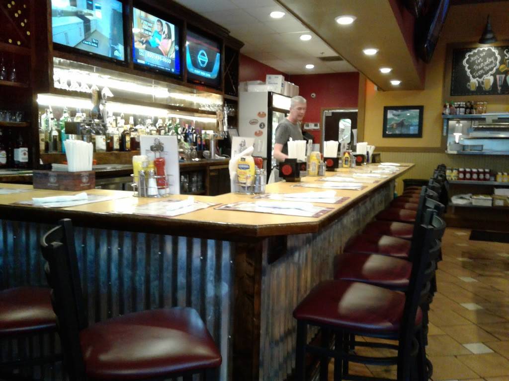 Luckys Burger & Brew Emory Village | restaurant | 1569 N Decatur Rd, Atlanta, GA 30307, USA | 4043434506 OR +1 404-343-4506