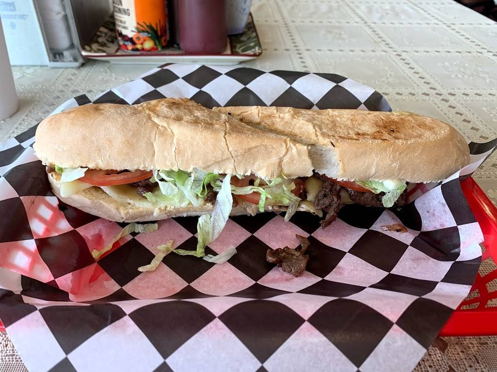 Jazz Daddys Poboys | restaurant | 17221 Jefferson Hwy, Baton Rouge, LA 70817, USA | 2257512215 OR +1 225-751-2215